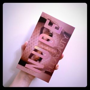 HUDA Beauty Nude Palette